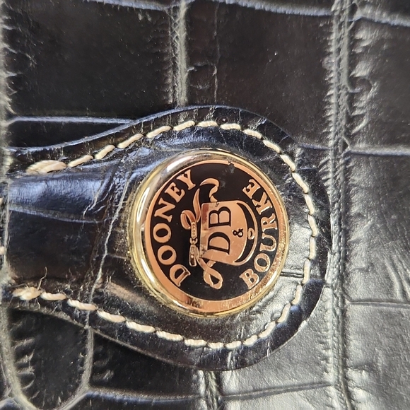 Dooney and  Bourke Croco Embossed Black Shoulder Strap Purse - Picture 6 of 15